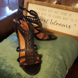 Gorgeous Black Leather Sandals